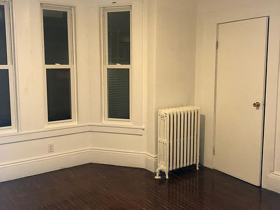 5th image of 7 Lafayette Park Floor 1