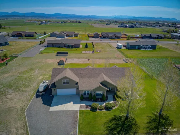 7175 Bootlegger Dr, Helena, MT 59602