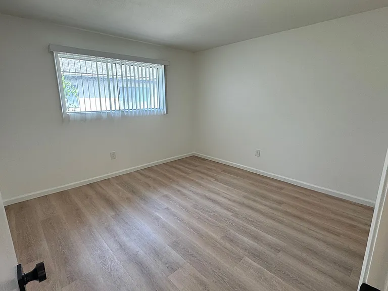 2310 E Ball Rd #4 — Photo 8