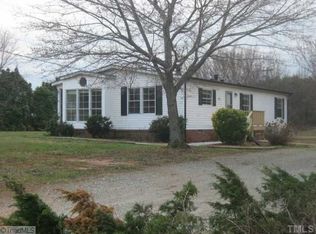 110 Classic Ln, Stokesdale, NC 27357