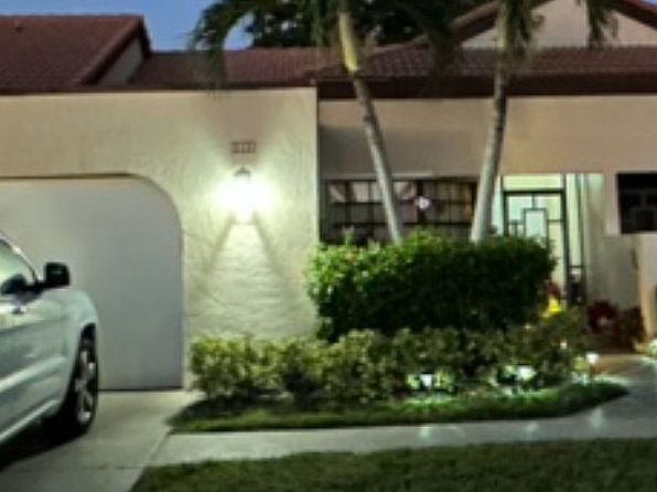 8343 Mooring Cir
