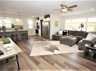 1323 Shamrock St, Junction City, KS 66441