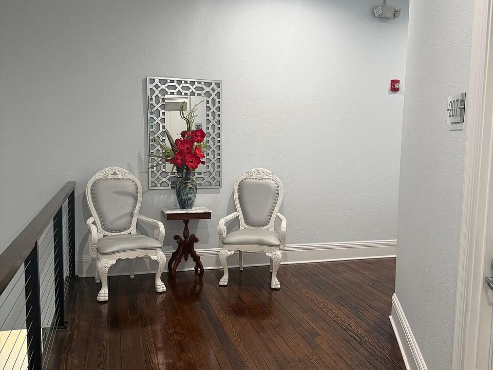 1st image of 127 W Main St Unit 203