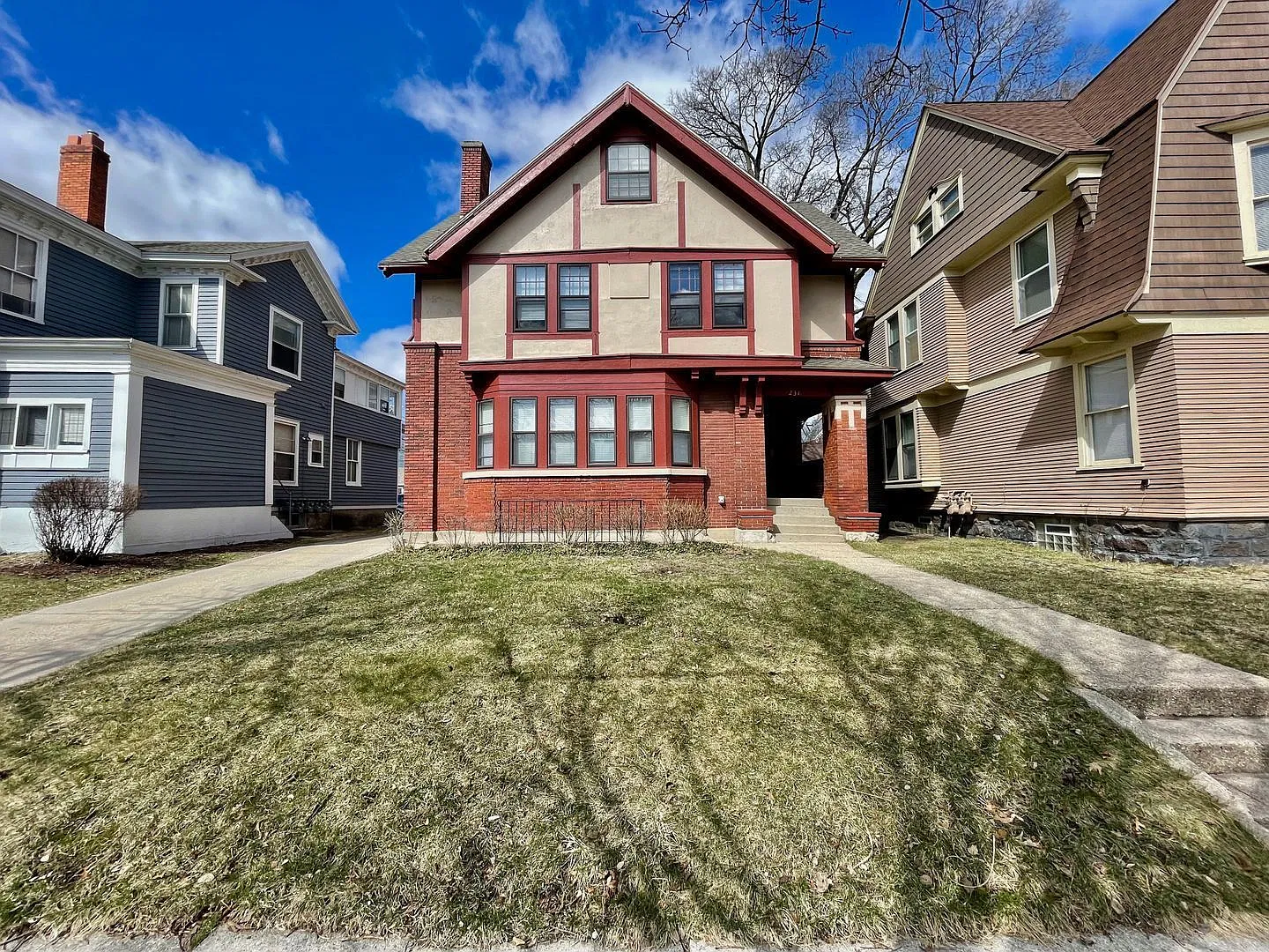 1 bed, 1.0 bath, $1,350 — Photo 1