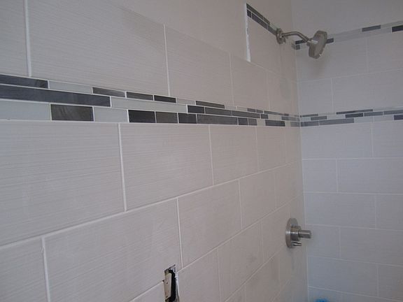 2nd image of 309 Jefferson Ave