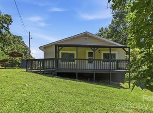 3028 Playmore Beach Rd, Morganton, NC 28655