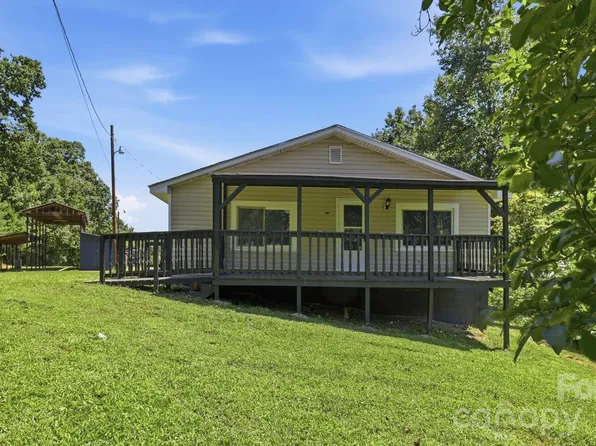 3028 Playmore Beach Rd, Morganton, NC 28655