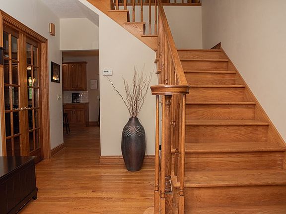 2 Story Main Entry
