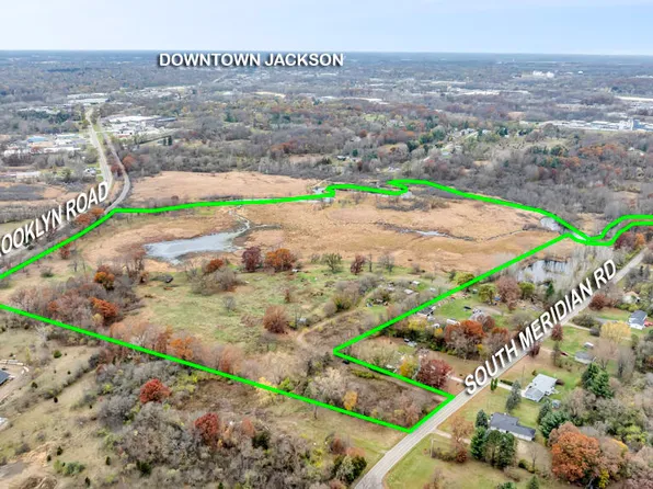 3400 S Meridian Rd, Jackson, MI 49203