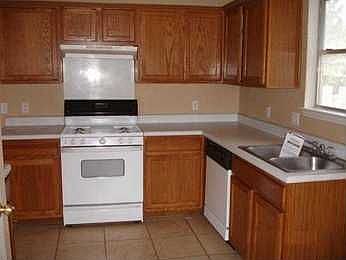 4th image of 17208 Tobermory Dr