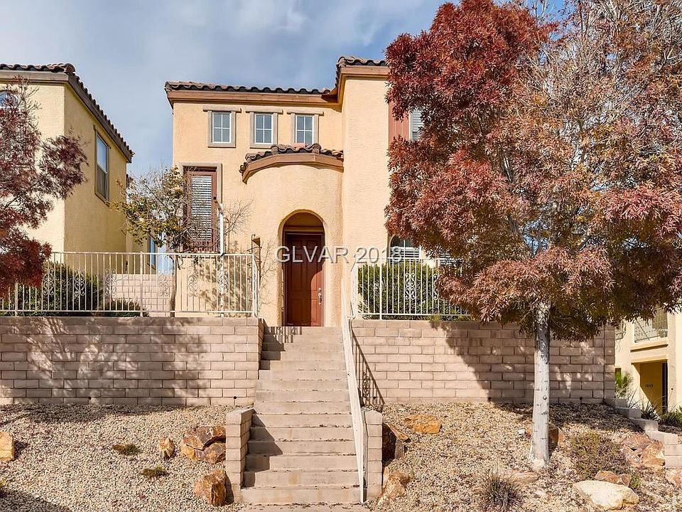 1st image of 12052 Avery Meadows Ave