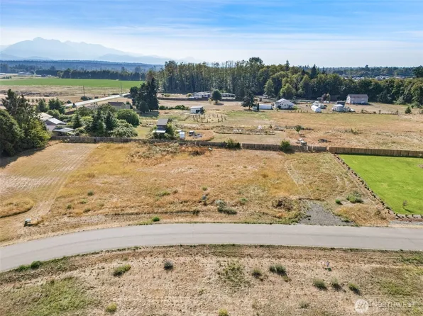 151 Lange Lane, Sequim, WA 98382