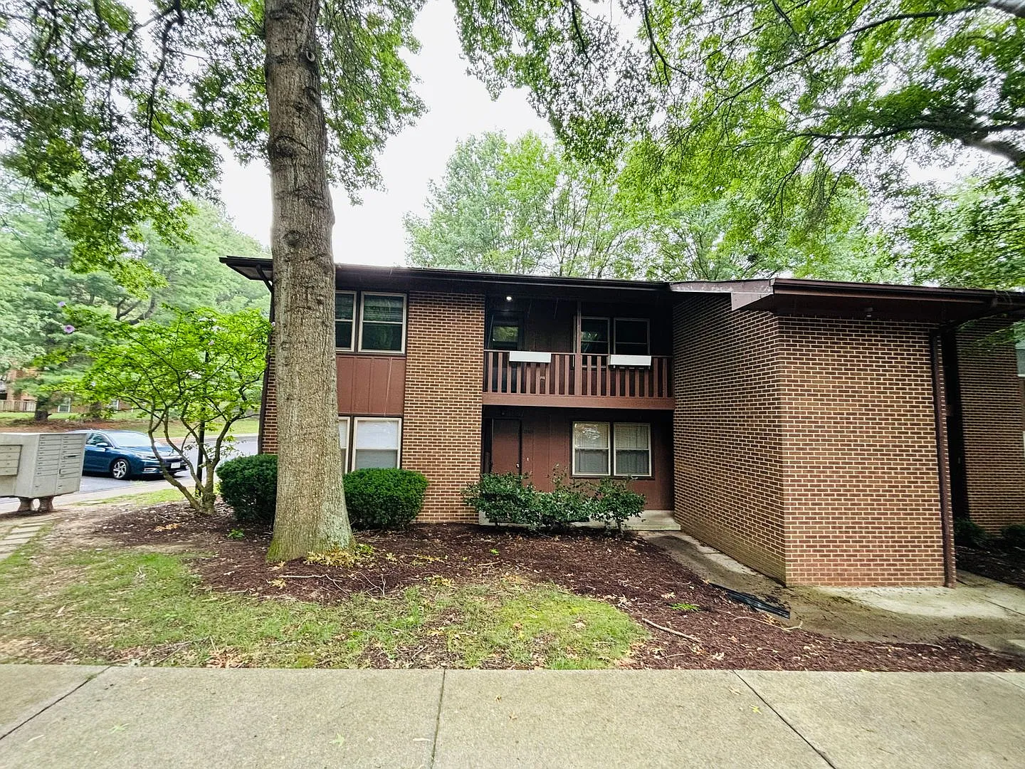 3 Bedroom 1 Bath Condo — Photo 2