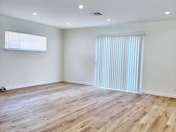 8604 Saloma Ave, Panorama City, CA 91402