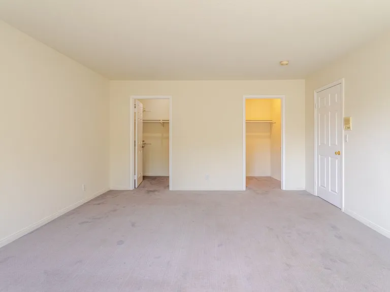 7306 Newcastle Ave — Photo 33