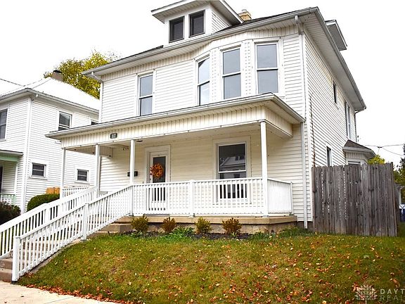 4th image of 1117 Broadway