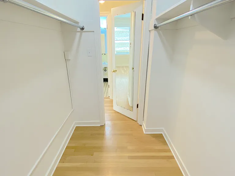 640 Mason — Photo 11