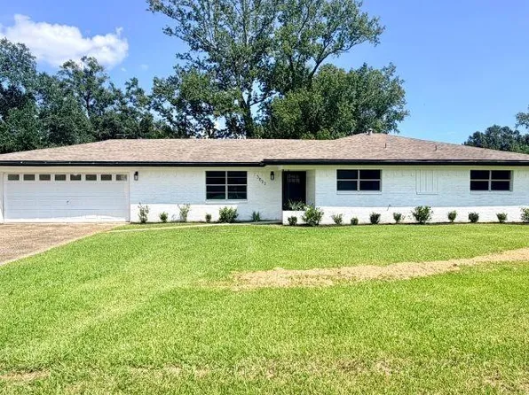 3823 2nd Ave, Orange, TX 77630