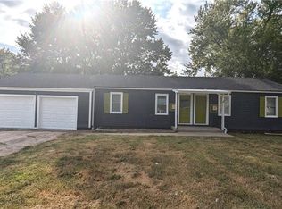 5614 Quivira Rd, Shawnee, KS 66216