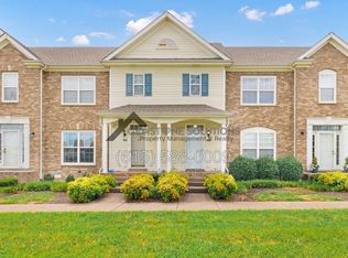 1012 McKenna Dr, Thompsons Station, TN 37179