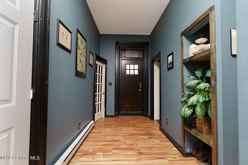5th image of 56 Westerlo Street #1
