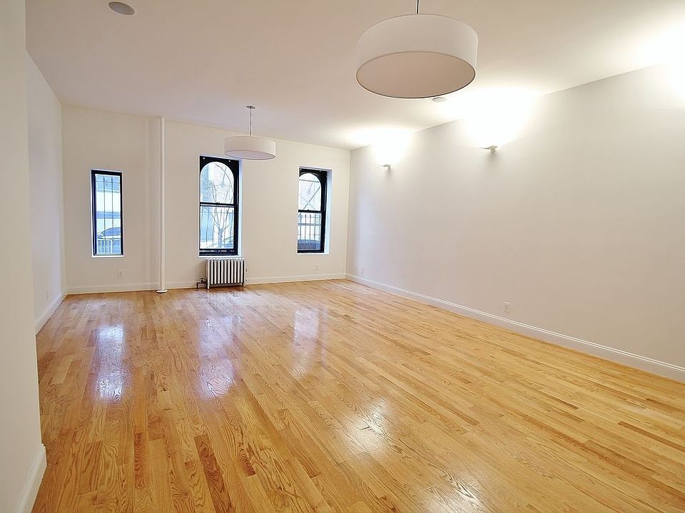 1st image of 112 E 17th St APT 1E