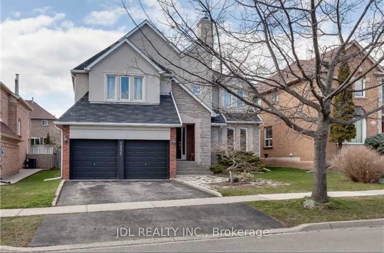 4 bed, $5,000 — Photo 1
