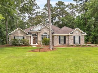 150 Laurenburg Dr, Richmond Hill, GA 31324