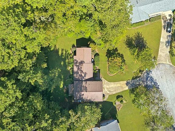 4th image of 313 Nancy Ct SW