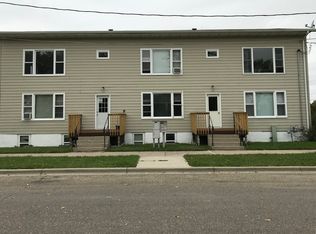 324 6th Ave SW #2, Valley City, ND 58072