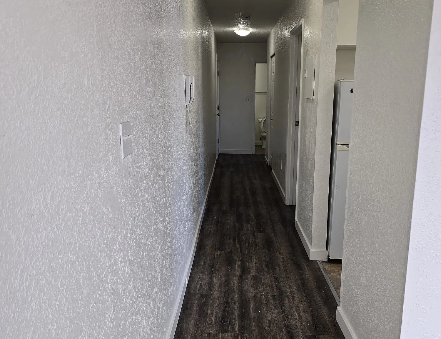 2 bed, 800 sqft, $1,800 — Photo 3