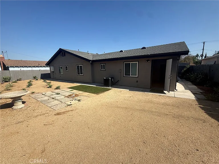 3533 Brandon St — Photo 22
