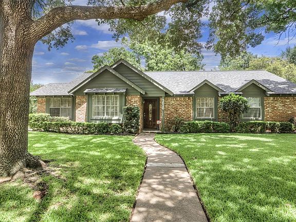 2626 Rosefield Dr, Houston, TX 77080 | Zillow