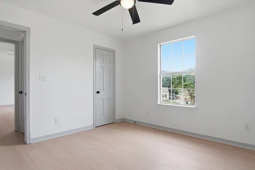 1305 Bellevidere Dr Photo 1