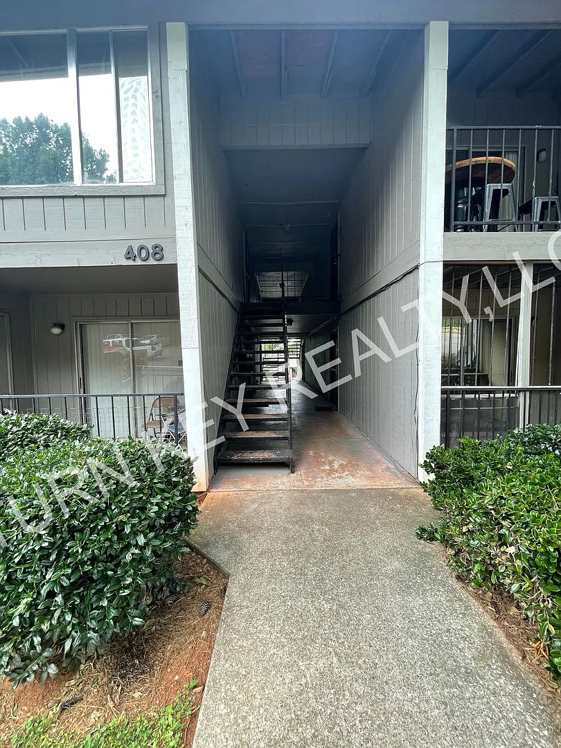 Condominium for rent in Birmingham — Photo 1
