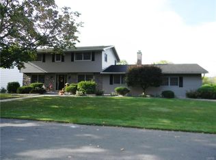 4830 Candy Ln, Manlius, NY 13104
