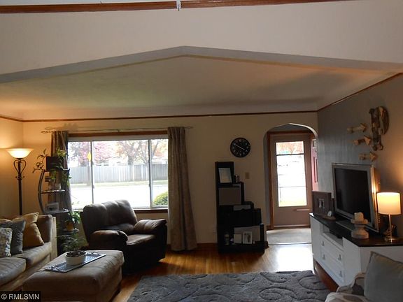 5th image of 1211 Maryland Ave E