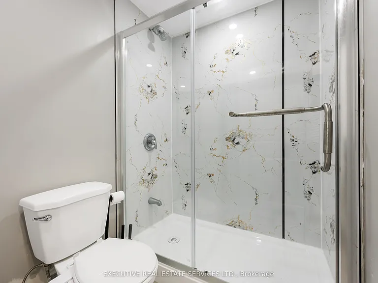 61 Truro Cir N — Photo 23