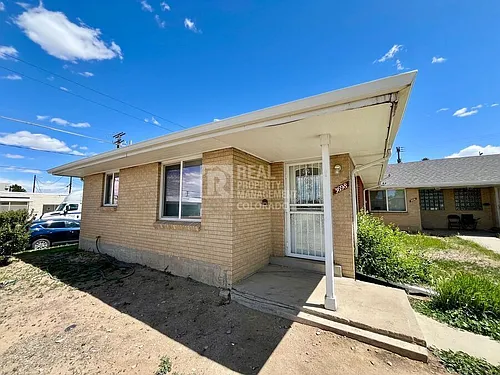 3698 N Glencoe St Photo 1