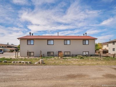 1727 Palmer Dr, Laramie, WY, 82070