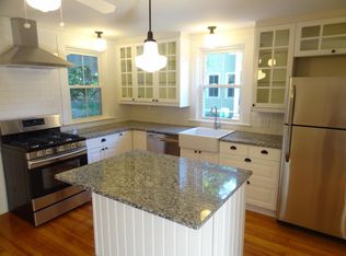 29 Davis Ct, Concord, MA 01742