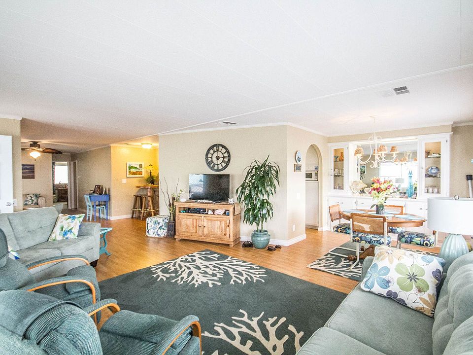 7006 San Carlos Living Room  - Beach Living in Carlsbad-1