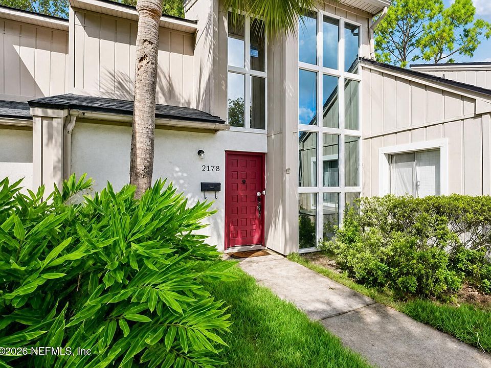 1st image of 7178 CYPRESS COVE Road #25