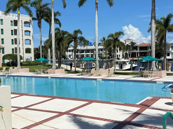 100 SE 5th Ave APT 406, Boca Raton, FL 33432