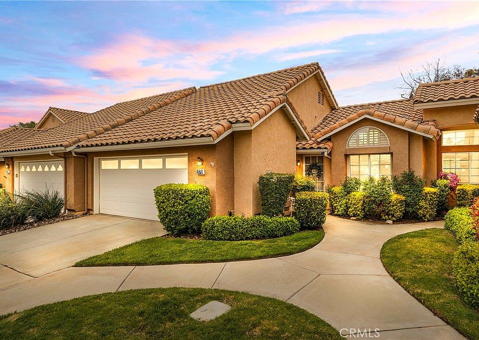 1st image of 579 La Costa Dr