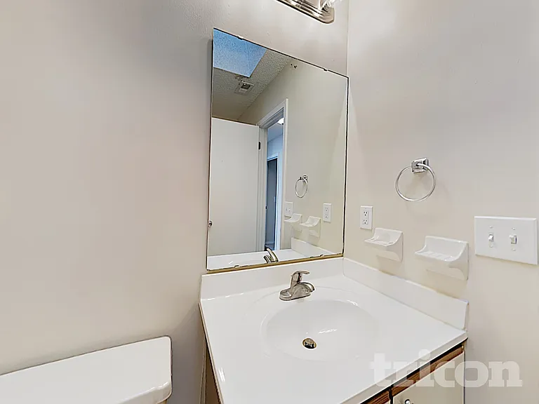 1865 Shannon Lake Dr — Photo 13