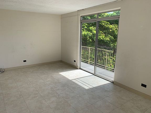3rd image of 1830 Punahou St APT 44