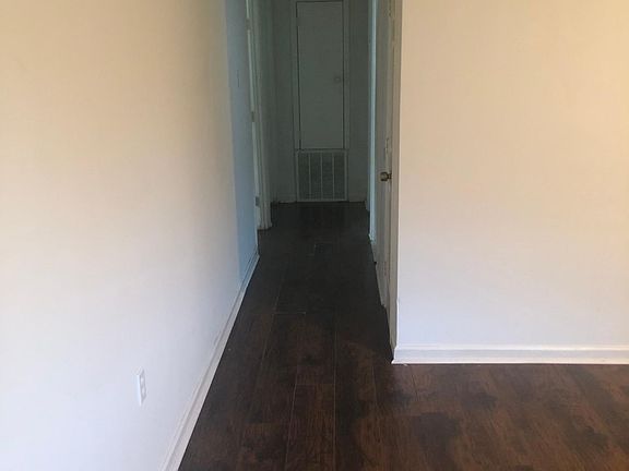 4th image of 8531 Gervais St