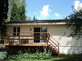 602 9th St, Kenyon, MN 55946