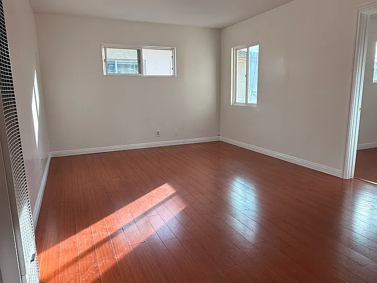 16713 Crenshaw Blvd — Photo 11